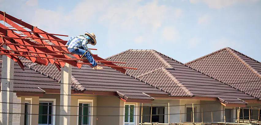 Professional Wind Damage Roof Repair Services in Batavia, IL